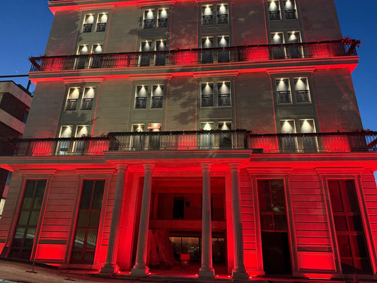 Dr. Nader Saab Hotel – RGBW Facade Lighting Design